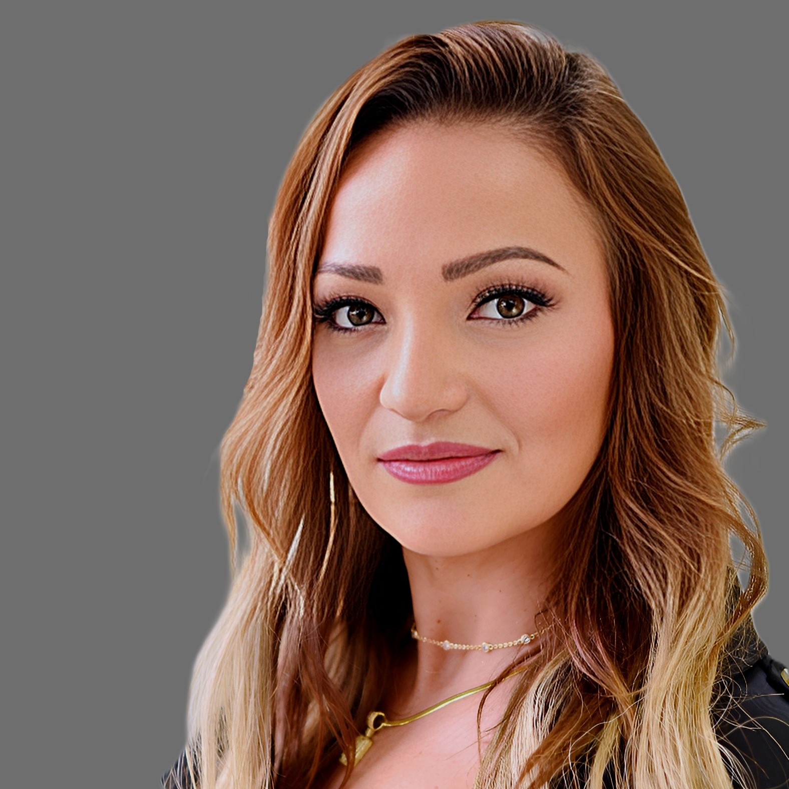 Steuerberatung-Contax.de-Hülya-Ercan-Steuerrecht-Jahresabschlüsse-Bilanzwesen-Assistentin-grau